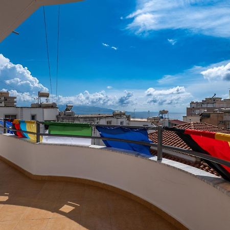 Hoteleks Inn & Suites Sarandë 外观 照片